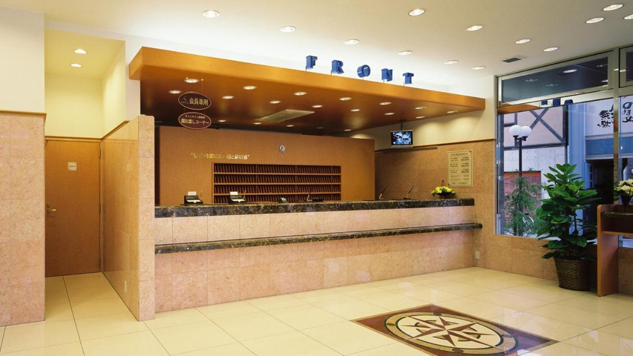 Toyoko Inn Aioi Eki Shinkansen Guchi Экстерьер фото