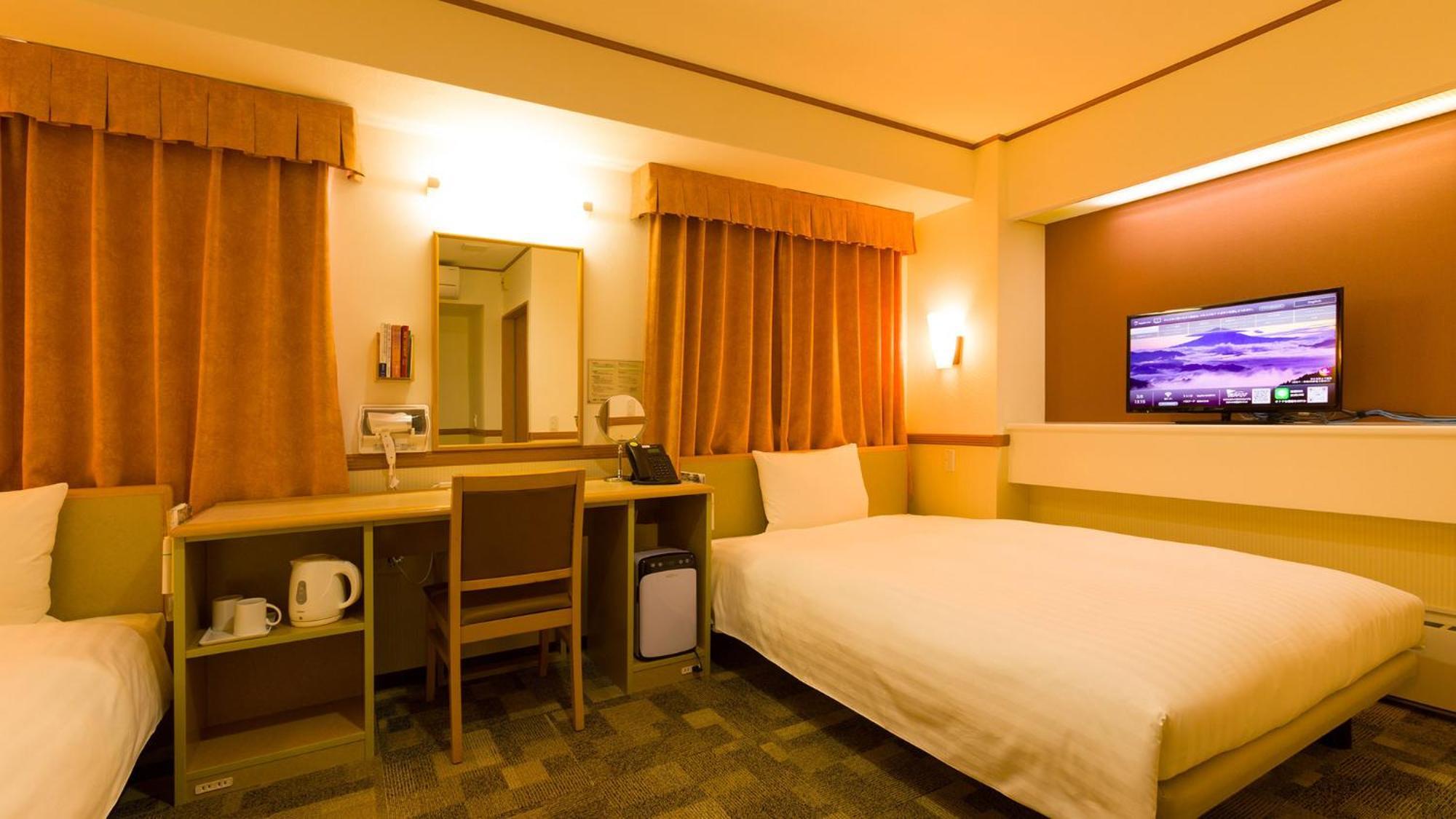 Toyoko Inn Aioi Eki Shinkansen Guchi Номер фото