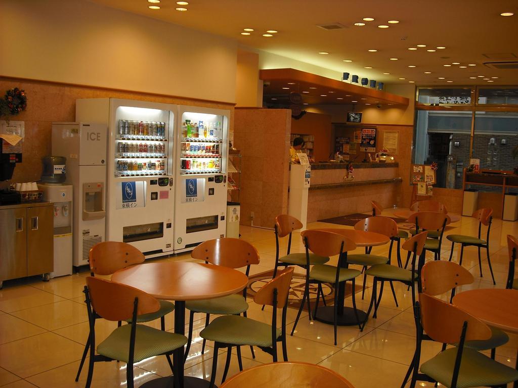 Toyoko Inn Aioi Eki Shinkansen Guchi Экстерьер фото